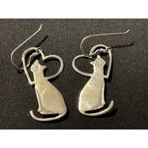 925 Sterling Cat In A Heart Long Tail Fish Hook Earrings